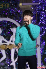 组图：周觅曝与韩庚无联系 希望交中国女友