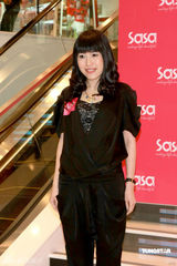 幻灯组图：刘璇不惧年龄差异 将与姜大卫拍感情戏