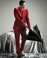 高清图：罗晋红衣写真献礼戛纳 展优雅绅士韵味