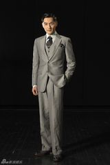 组图：胡歌出演话剧《尹雪艳》 曝光老上海造型