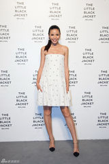 组图：周迅章子怡老佛爷摄影展时尚斗艳