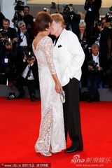 组图：罗伯特雷德福白衣潇洒 希亚-拉博夫黑装帅气