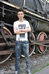 幻灯组图：快男长沙25强尘埃落定 率先进全国300强