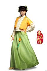 组图：《金玉良缘》女强男美 唐嫣变女蛇精病