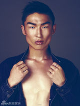 组图：韩裔小眼丑帅男模 另类东方面孔西方走红