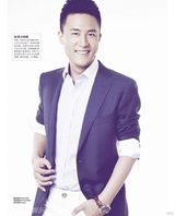 组图：杜淳拍杂志大片变白领 袒露心声畅聊爱情观