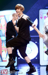 组图：韩音乐节目《Music Triangle》现场公开