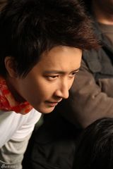 高清图：韩庚成亚运志愿者代言人 花絮照曝光