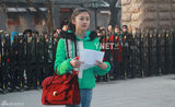 组图：直击中央戏剧学院艺考 帅哥美女寒风排队