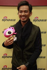 组图：钟汉良安七炫谭维维左岩聊《秘密花园》