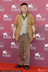 组图：《宇宙海贼哈洛克船长》松本零士亮相