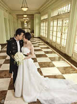 组图：邓超孙俪婚纱照曝光 温馨相拥露幸福笑容