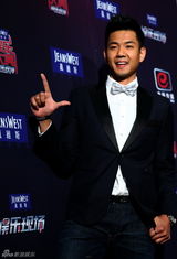 高清组图：2012娱乐大典红毯