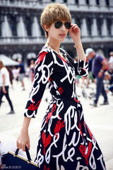 组图：张俪异国拍复古大片 金色短发显高贵冷艳