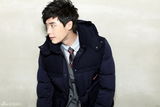 高清组图：《秘密花园》男星李钟硕秋装写真变型男