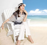 高清组图：李泰兰代言夏装 如雪肌肤晶莹剔透