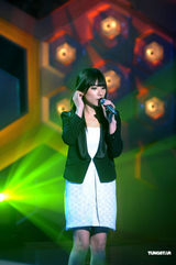 幻灯图：泳儿性感装扮抢收视 何润东想赴港苦练粤语