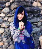 组图：网曝北影学霸校花李依伊美照 素颜清纯