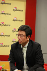 高清组图：白岩松对话冯小刚刘震云王中军