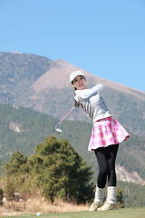 幻灯图：李鑫雨青春洋溢 绿色精灵诠释健康理念