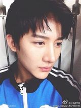 组图：最美伪娘雌雄莫辩 变身神仙姐姐秒杀女星