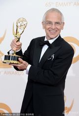 组图：唐-罗伊-金获艾美奖综艺节目类最佳导演