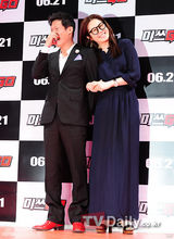 组图：高贤贞等牵手为新片《Miss GO》造势