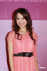 幻灯图：候选准港姐露真容  张 莉 莎 被传整容缺席