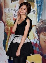 高清组图：申世京任瑟雍等宣传新片《Acoustic》