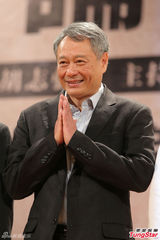 组图：李安自曝当兵曾遭兵变被甩 童年性格怯懦