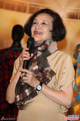 组图：国联四凤30年聚首 甄珍自嘲少女变老妇