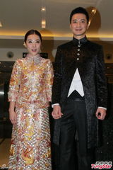 组图：刘璇办婚前答谢宴 众星捧场人气高