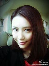 组图：宋汶霏生前微博靓照 二姐清纯动人