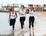 组图：电影《女飞人》发布会 三女星海滩活力狂奔