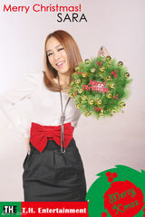 幻灯图集：SARA圣诞写真浪漫曝光 喜度和谐开心日