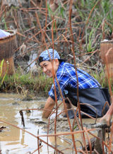 组图：《爸爸》萌爸林志颖劳作搞怪似少年