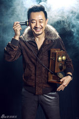 组图：黄海波时尚大片休闲绅士风展无穷魅力