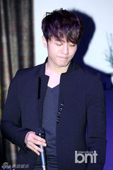 组图：韩团Clazziquai推第五张专辑《Blessed》