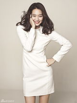 组图：韩星申敏儿时尚大片变身秋日女神