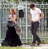 组图：麦莉-赛勒斯再交新男友 被曝甜蜜同居 