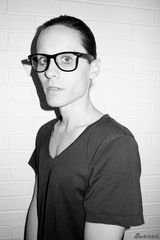 组图：杰瑞德-莱托另类写真曝光 无眉毛暴瘦出镜