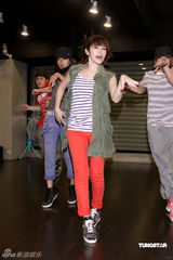 幻灯图：罗志祥周末小巨蛋开唱 邀萧亚轩任表演嘉宾