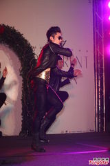 组图：吴建豪亮相宣传新专辑 否认秘婚传闻