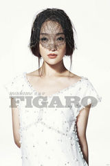 组图：周迅《费加罗FIGARO》 1月刊大片