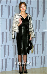 组图：权相佑(权相宇)夫妇少女时代Jessica等出席公益活动