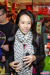 组图：莫文蔚曝老公爱其性感 与杨采妮友情依旧