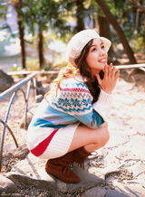 高组图：前超女陈怡日本拍写真 比基尼制服齐上阵