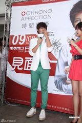 组图：炎亚纶被指与汪东城撞脸：越爱长越像