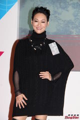 组图：惠英红新片《冬恋望日》与韩星演母子