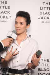 组图：拉格斐开摄影展 章子怡周迅等亮相